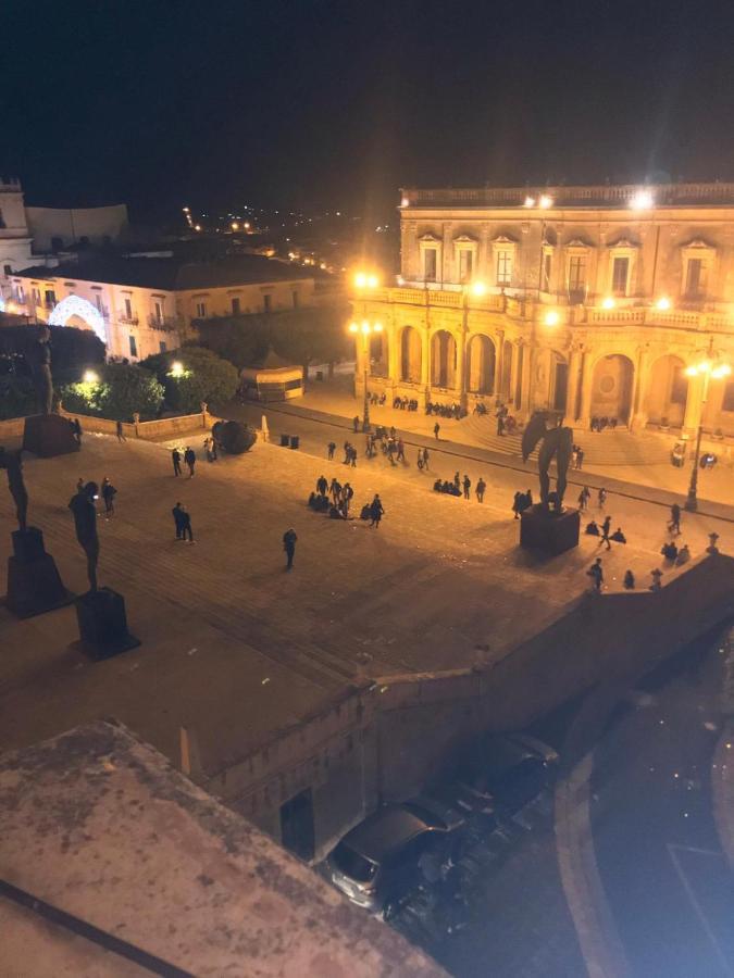 Landolina Palace Hotel Noto Exterior foto
