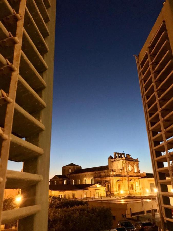Landolina Palace Hotel Noto Exterior foto